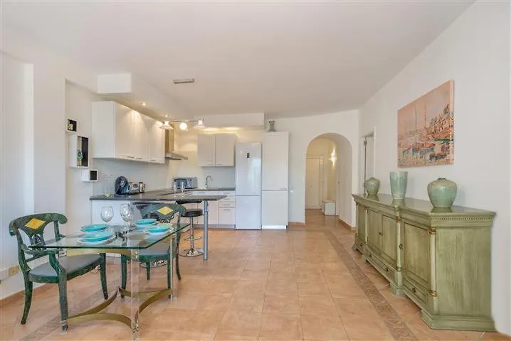Puerto Banus Apartments マルベーリャ