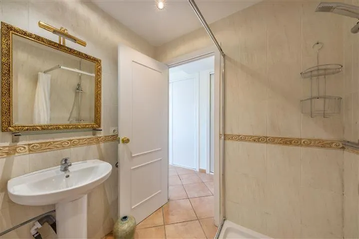 Puerto Banus Apartments マルベーリャ